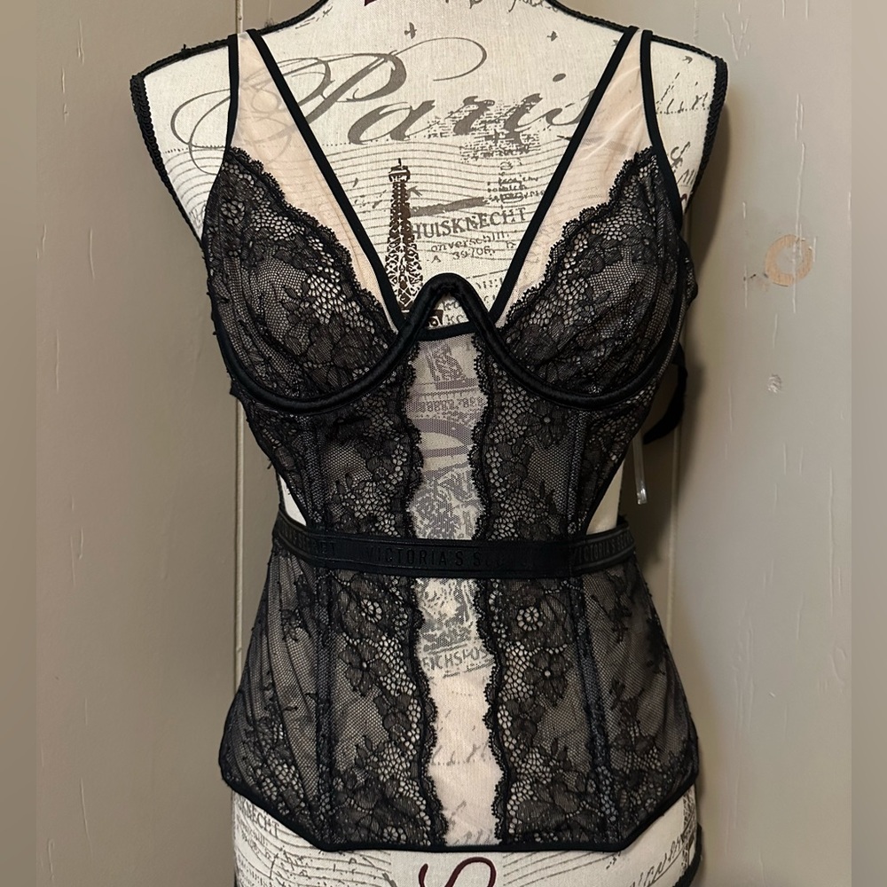 Victoria’s Secret corset 2018